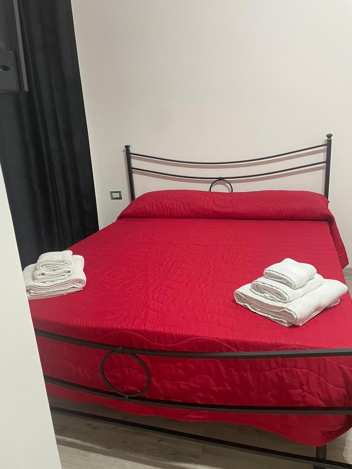 Loft Home Sweet Home Catania Bagian luar foto